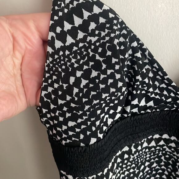 Stella McCartney Florence Fluttering Bodysuit Black Heart Print - Picture 7 of 16